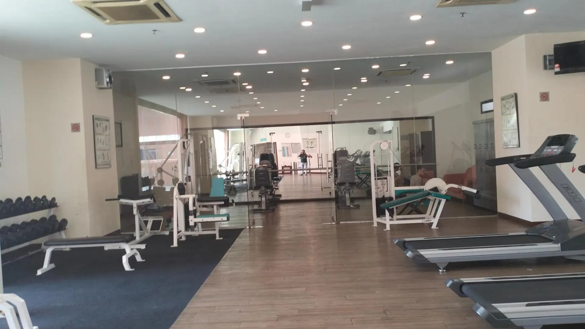 Queens Service Suite At Times Square Kuala Lumpur Appartement