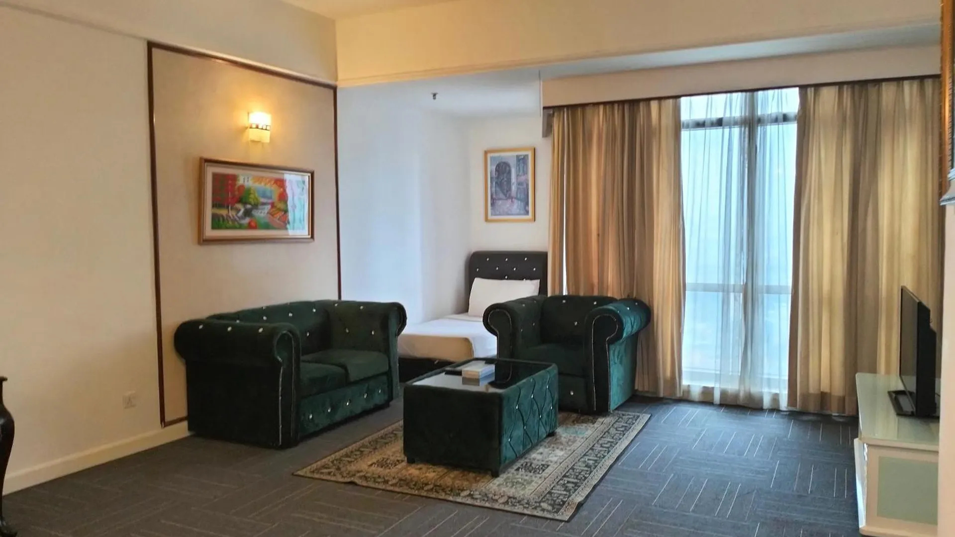 Queens Service Suite At Times Square Kuala Lumpur