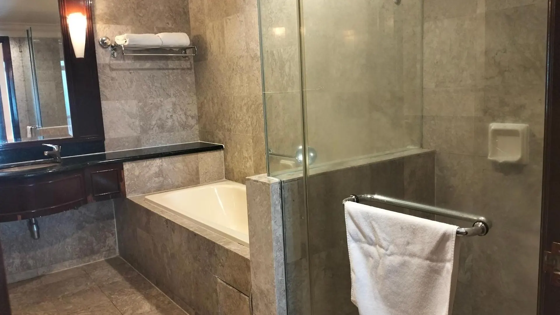 Appartamento Queens Service Suite At Times Square Kuala Lumpur